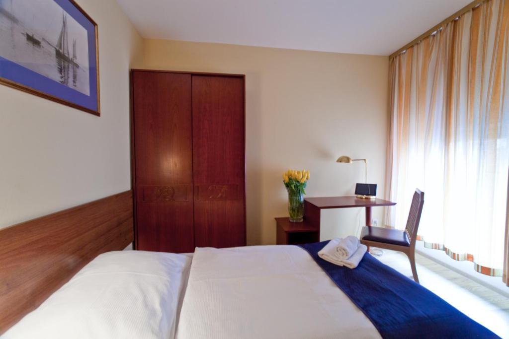 Apartamenty Pod Lwem Świdnica Buitenkant foto
